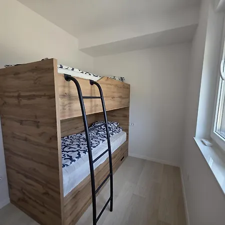 Appartement Naranda *