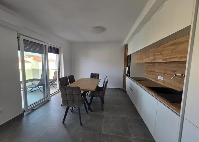 Naranda Apartment *