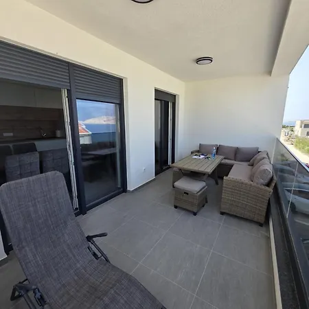Apartament Naranda With Terace And Sea View
