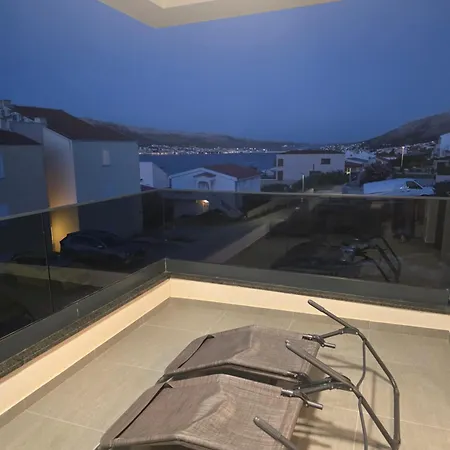 Naranda With Terace And Sea View Apartament *