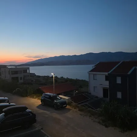 Naranda With Terace And Sea View * Pag Town